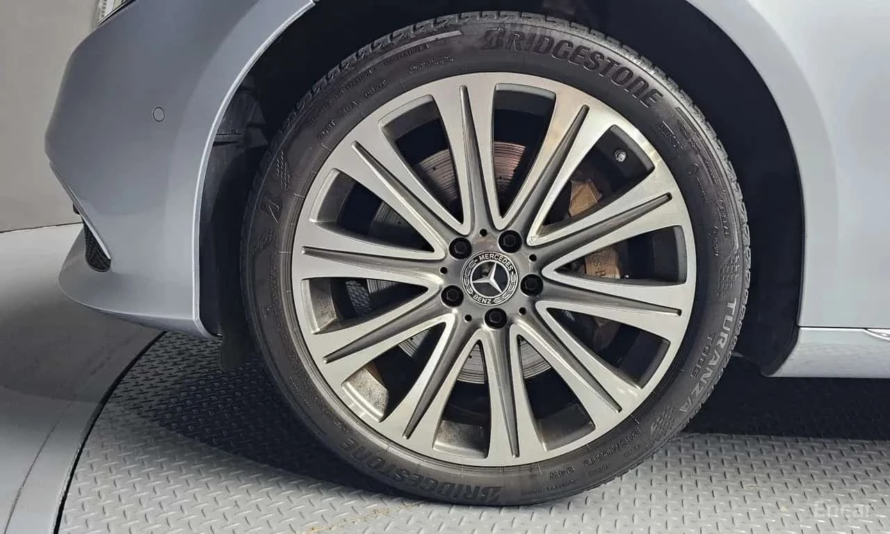 Mercedes-Benz E 400 4MATIC Exclusive * ����� �� ����������� | Mobile.bg � ����������� 5