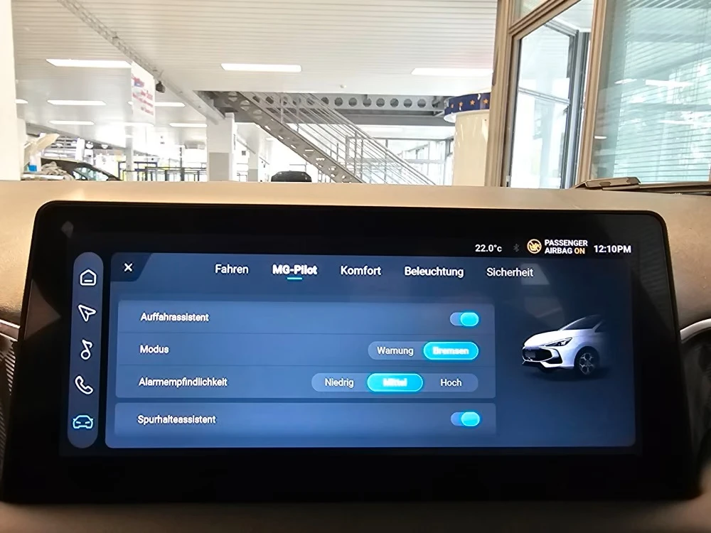 Mg 3 CAMERA/ NAVI / , снимка 14 - Автомобили и джипове - 56621134