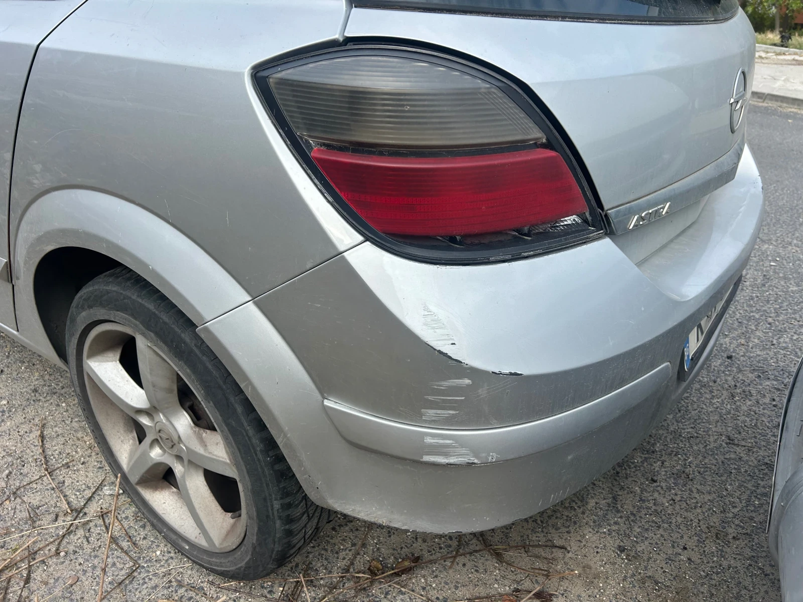 Opel Astra H, снимка 6 - Автомобили и джипове - 56747075
