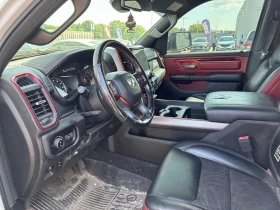 Dodge RAM 1500 Rebel/CARFAX/КОЖА/5.7/ВЪЗДУШНО ОКАЧВАНЕ/КЛИП, снимка 5