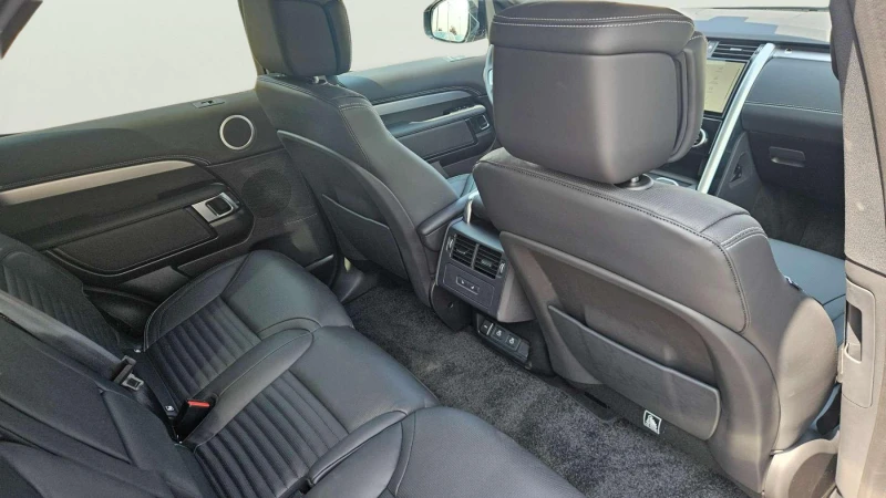 Land Rover Discovery 3.0, снимка 15 - Автомобили и джипове - 51267405