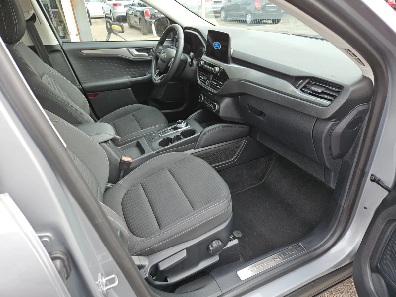 Ford Kuga 1.5TDCI/BLACK FRIDAY/TITANIUM/CARPLAY/LED/NAVI, снимка 15 - Автомобили и джипове - 52146037