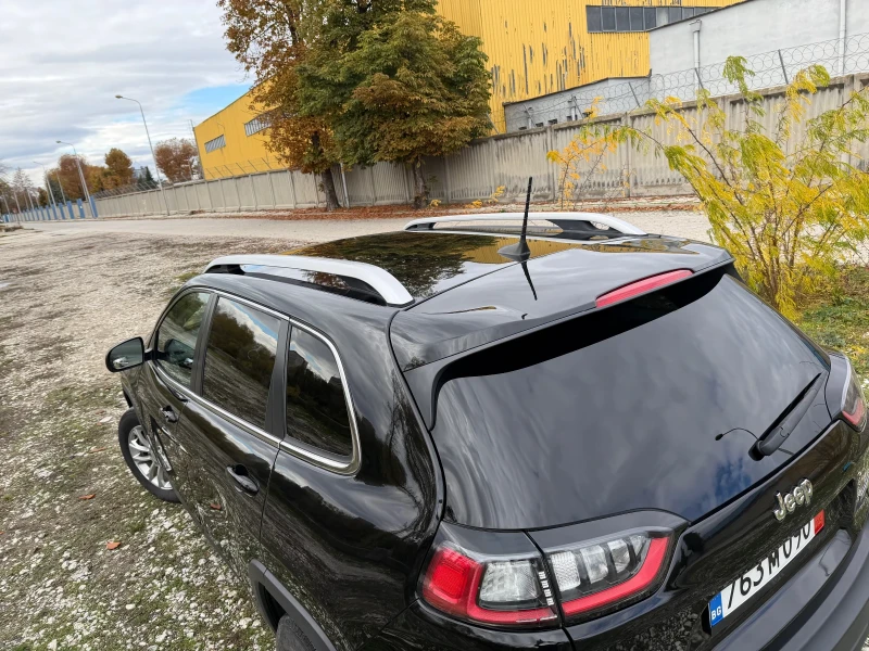 Jeep Cherokee, снимка 7 - Автомобили и джипове - 52621017