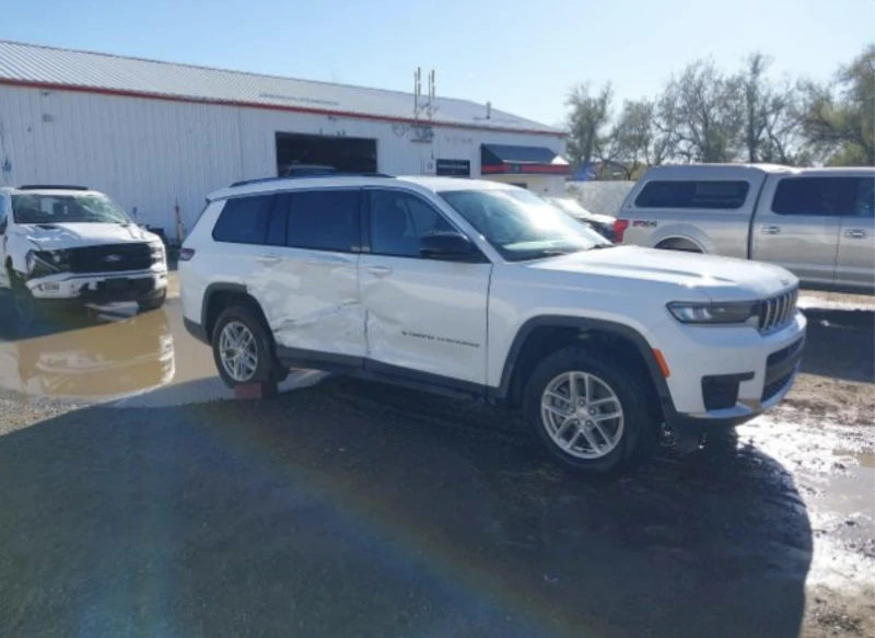 Jeep Grand cherokee L* LAREDO* 4x4* 3.6, снимка 2 - Автомобили и джипове - 53596615