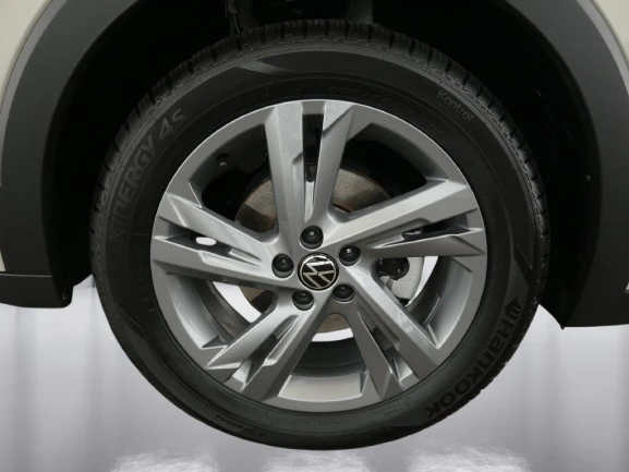 VW T-Cross 1.5 TSI = R-Line =  | Mobile.bg   7