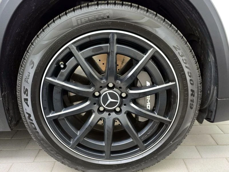 Mercedes-Benz GLA 45 AMG 2.0 139980 306 hp Automatic, снимка 5 - Автомобили и джипове - 55790564