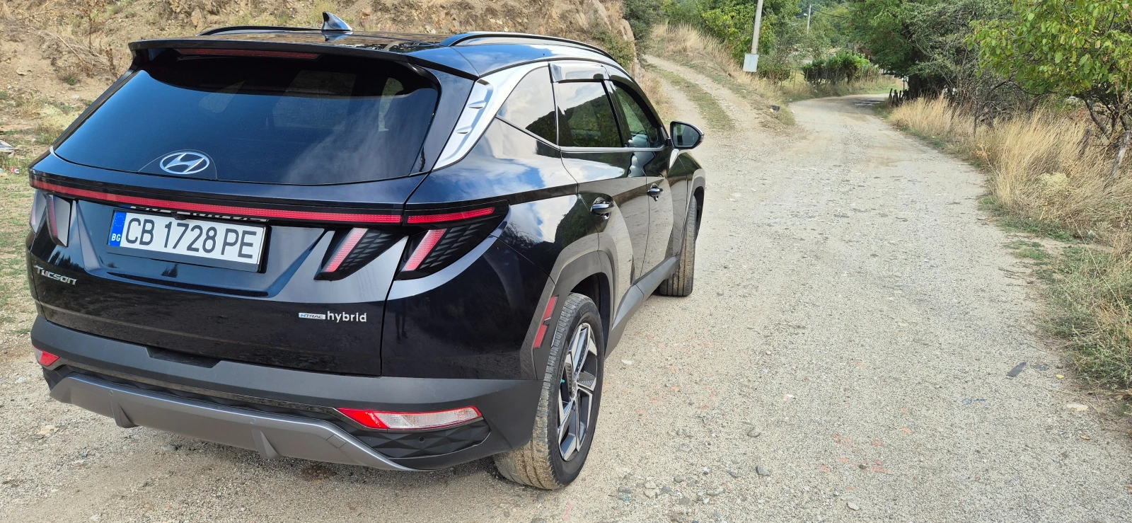 Hyundai Tucson Hybrid AWD Luxury 2022 - изображение 4
