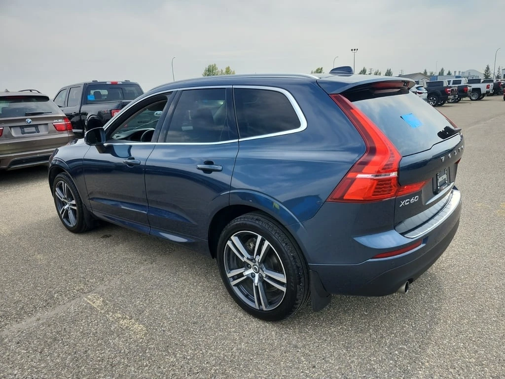 Volvo XC60 * MOMENTUM * CARFAX * БЕЗ ПЪРВОНАЧАЛНА ВНОСКА - изображение 4