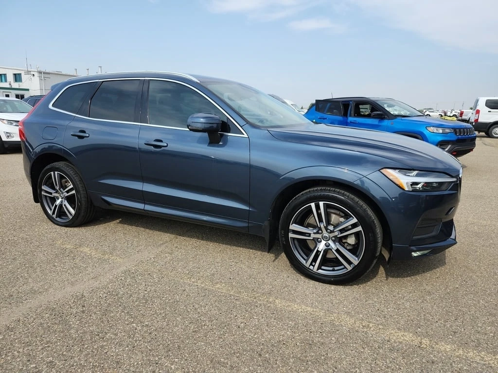 Volvo XC60 * MOMENTUM * CARFAX * БЕЗ ПЪРВОНАЧАЛНА ВНОСКА - изображение 2