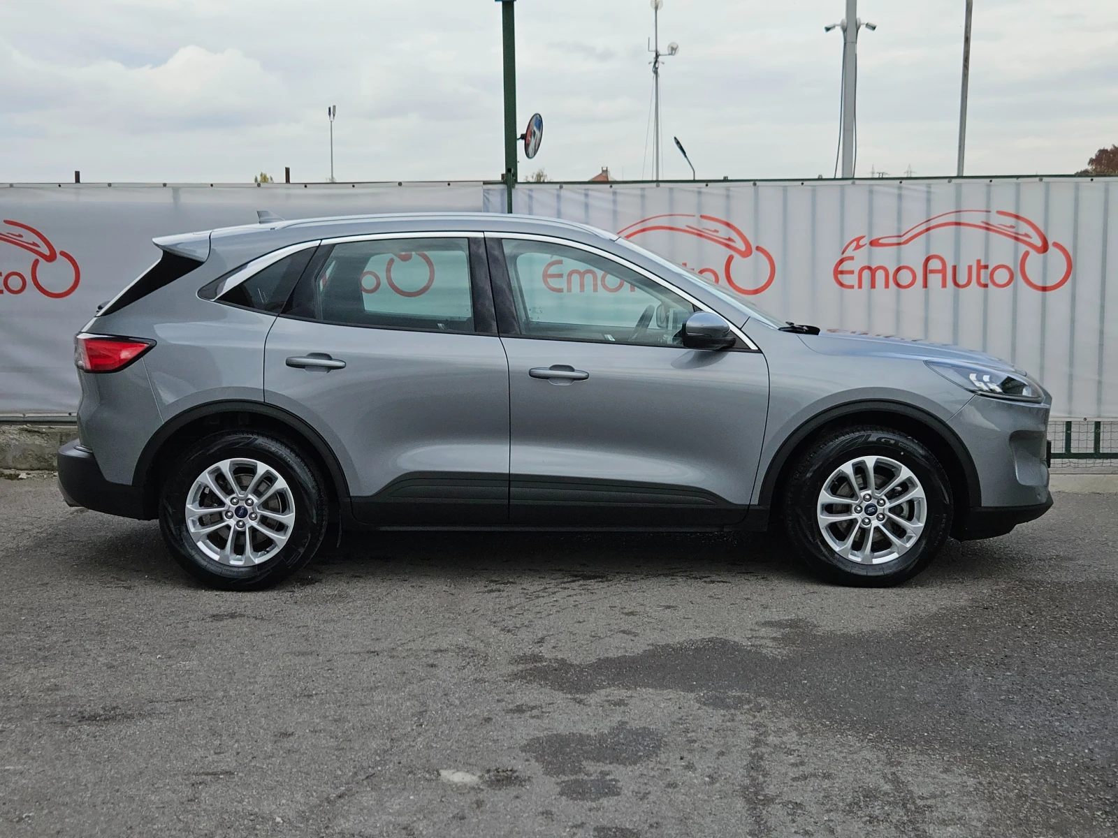 Ford Kuga 1.5TDCI/TITANIUM/CARPLAY/LED/NAVI/БЛУТУТ/EURO6/ТОП - изображение 2