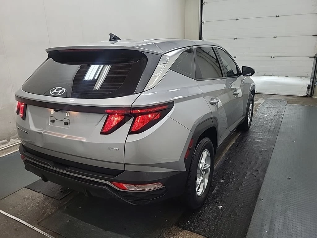 Hyundai Tucson * ESSENTIAL * CARFAX * ЦЕНА ДО БЪЛГАРИЯ - изображение 3