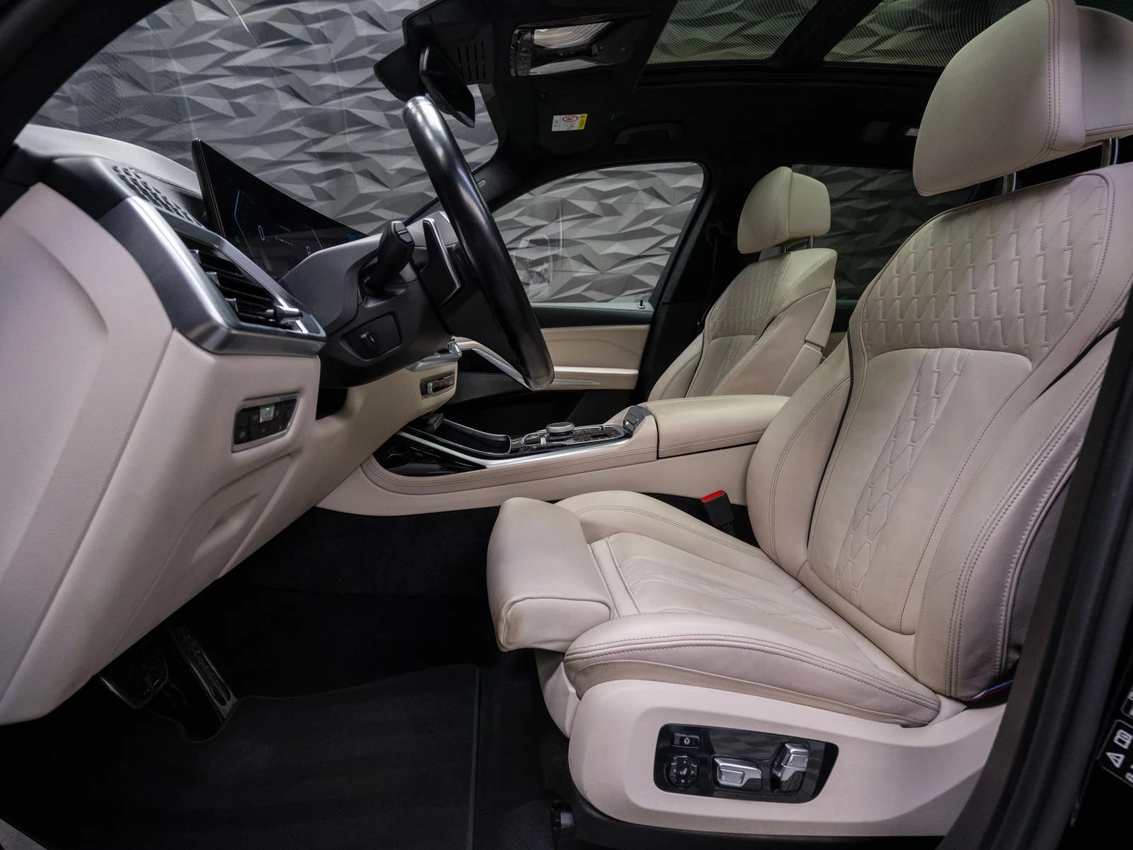 BMW X7 XDRIVE* M-PACK* H&K* 360* Pano* HUD* Подгрев* Кожа - изображение 7