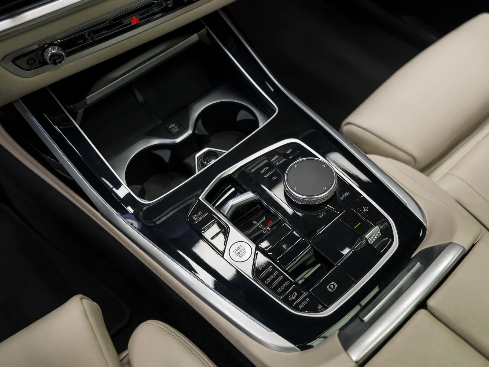 BMW X7 XDRIVE* M-PACK* H&K* 360* Pano* HUD* �������* ���� | Mobile.bg � ����������� 11