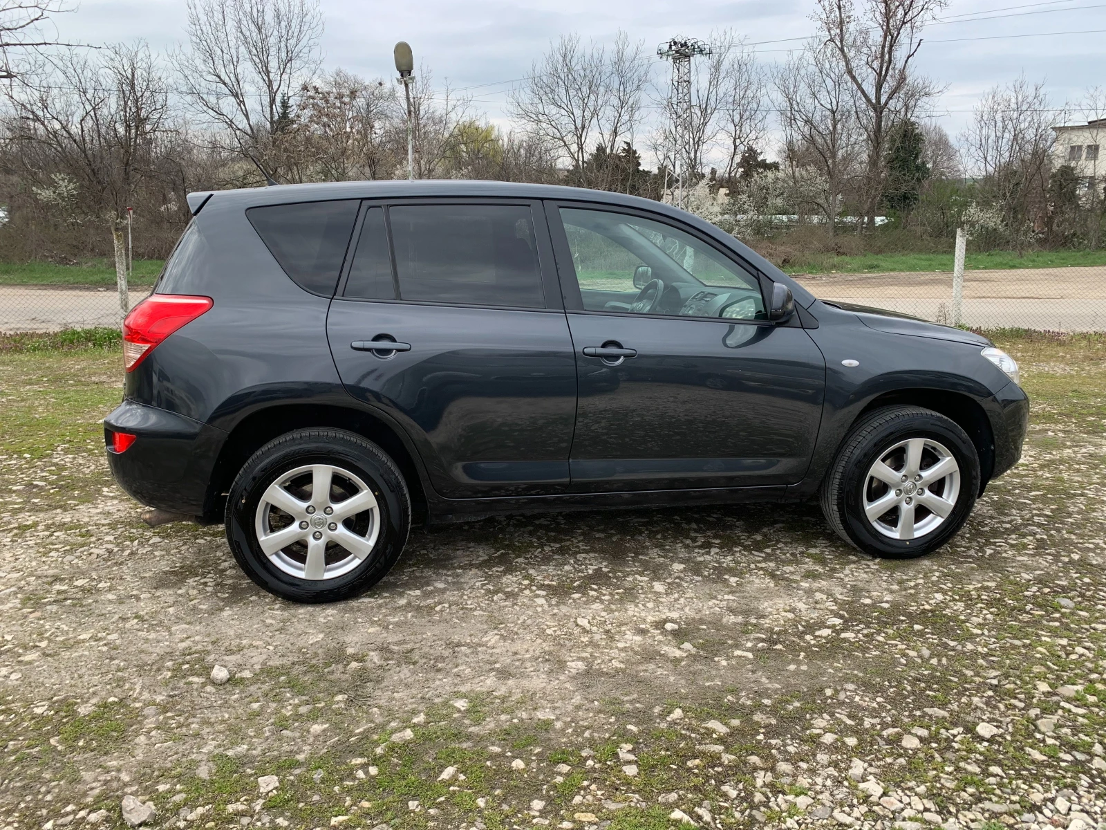 Toyota Rav4 2.0I ШВЕЙЦАРИЯ, снимка 6 - Автомобили и джипове - 54067410