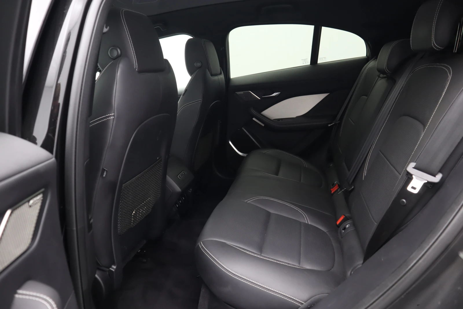 Jaguar I-Pace HSE, снимка 10 - Автомобили и джипове - 54190703