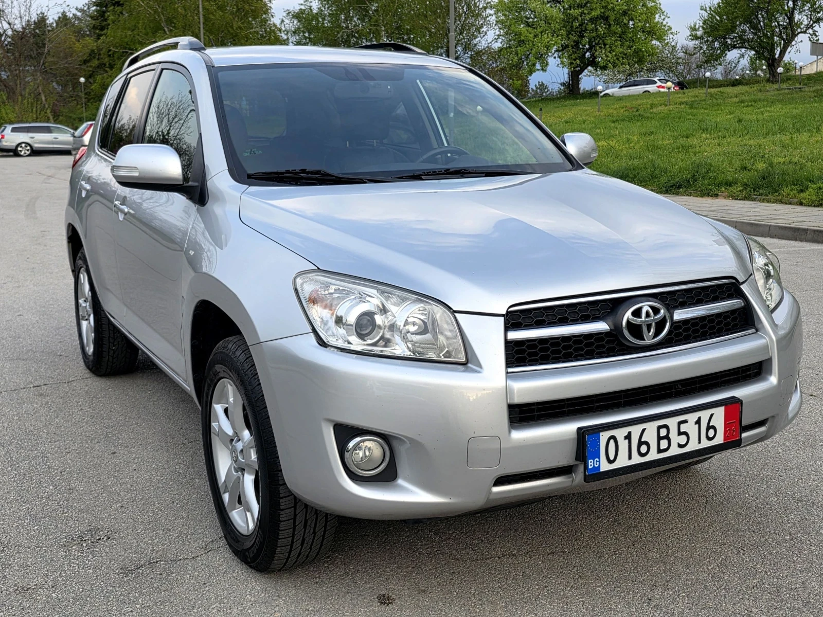 Toyota Rav4 169150км! Фейслифт, Вс.екстри!, снимка 6 - Автомобили и джипове - 54316182