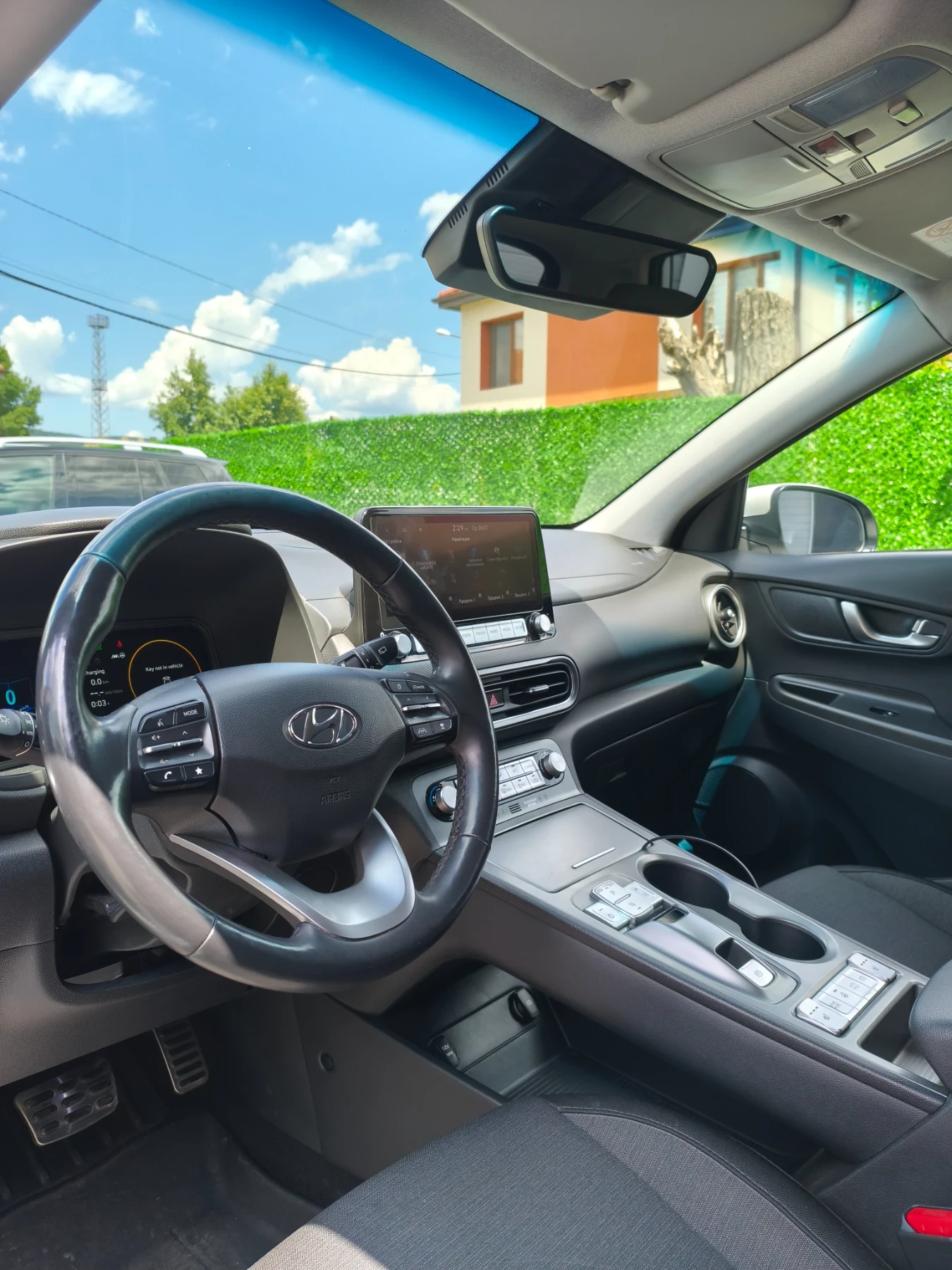 Hyundai Kona Premium 64kw, снимка 8 - Автомобили и джипове - 55399682