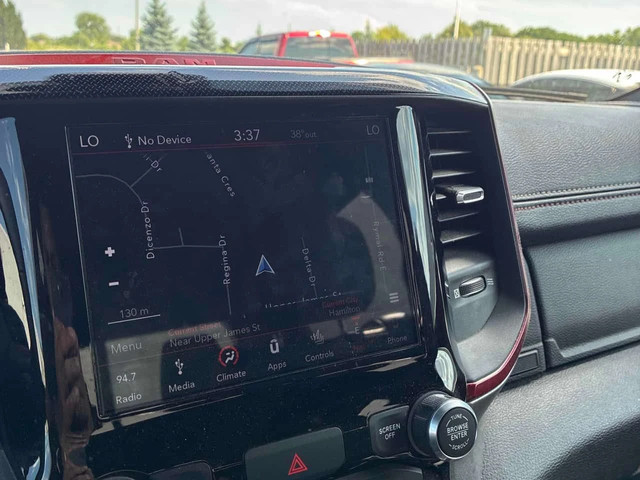 Dodge RAM 1500 Rebel/CARFAX/КОЖА/5.7/ВЪЗДУШНО ОКАЧВАНЕ/КЛИП, снимка 14 - Автомобили и джипове - 55583479