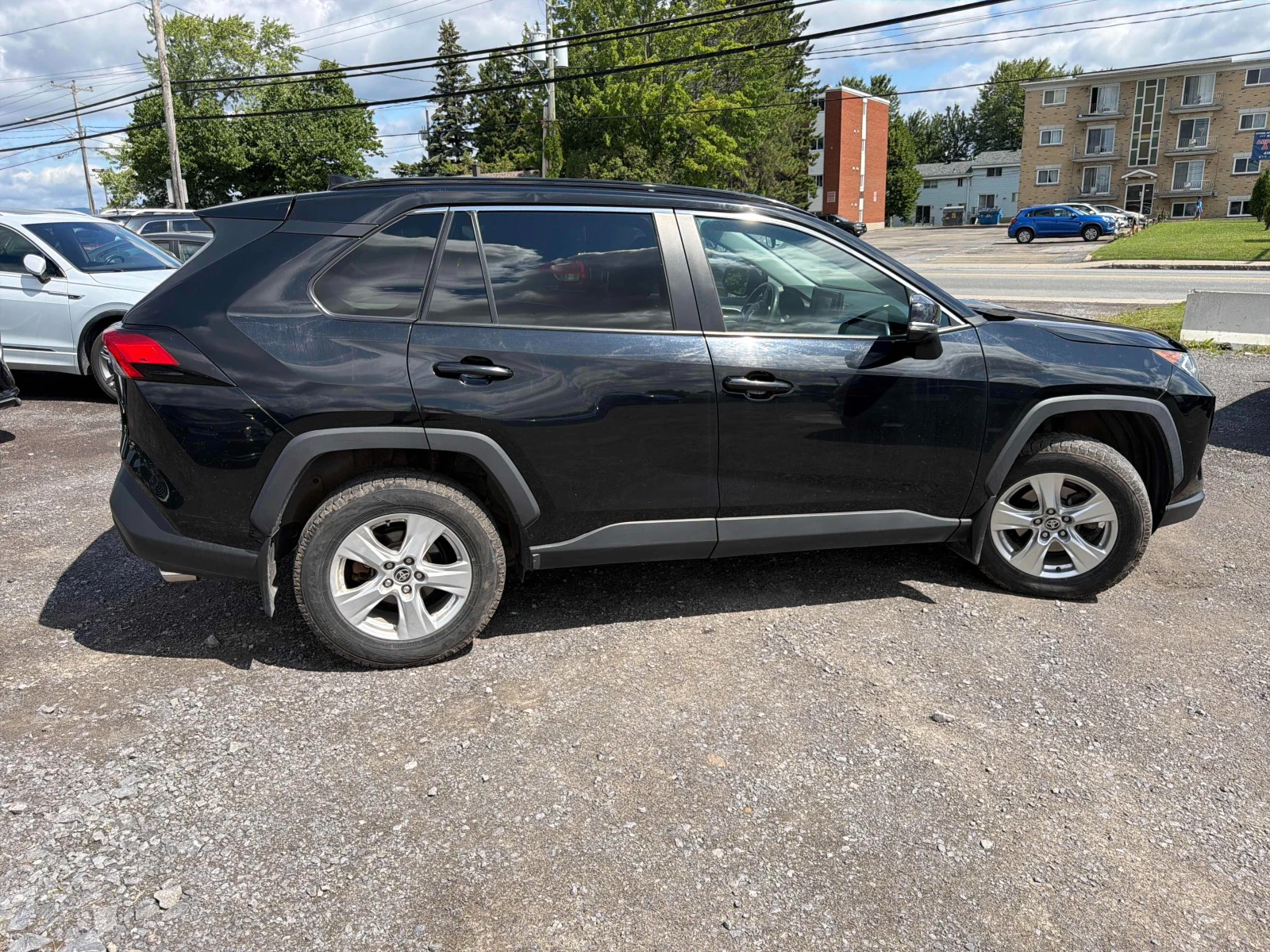 Toyota Rav4 XLE ЦЕНА ДО БЪЛГАРИЯ АВТОКРЕДИТ, снимка 5 - Автомобили и джипове - 55643587