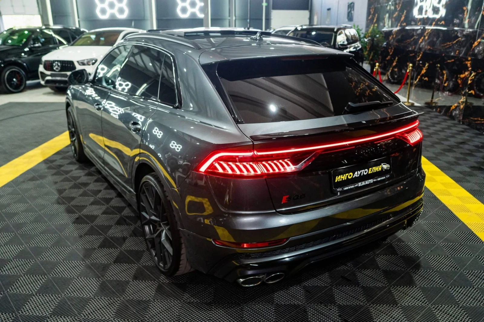 Audi SQ8 4.0D V8 MATRIX ПАНО B&O HUD ЛИЗИНГ 100% , снимка 7 - Автомобили и джипове - 55962359