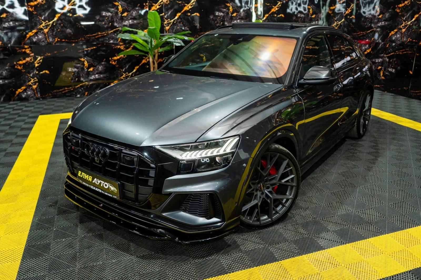 Audi SQ8 4.0D V8 MATRIX ПАНО B&O HUD ЛИЗИНГ 100% , снимка 5 - Автомобили и джипове - 55962359