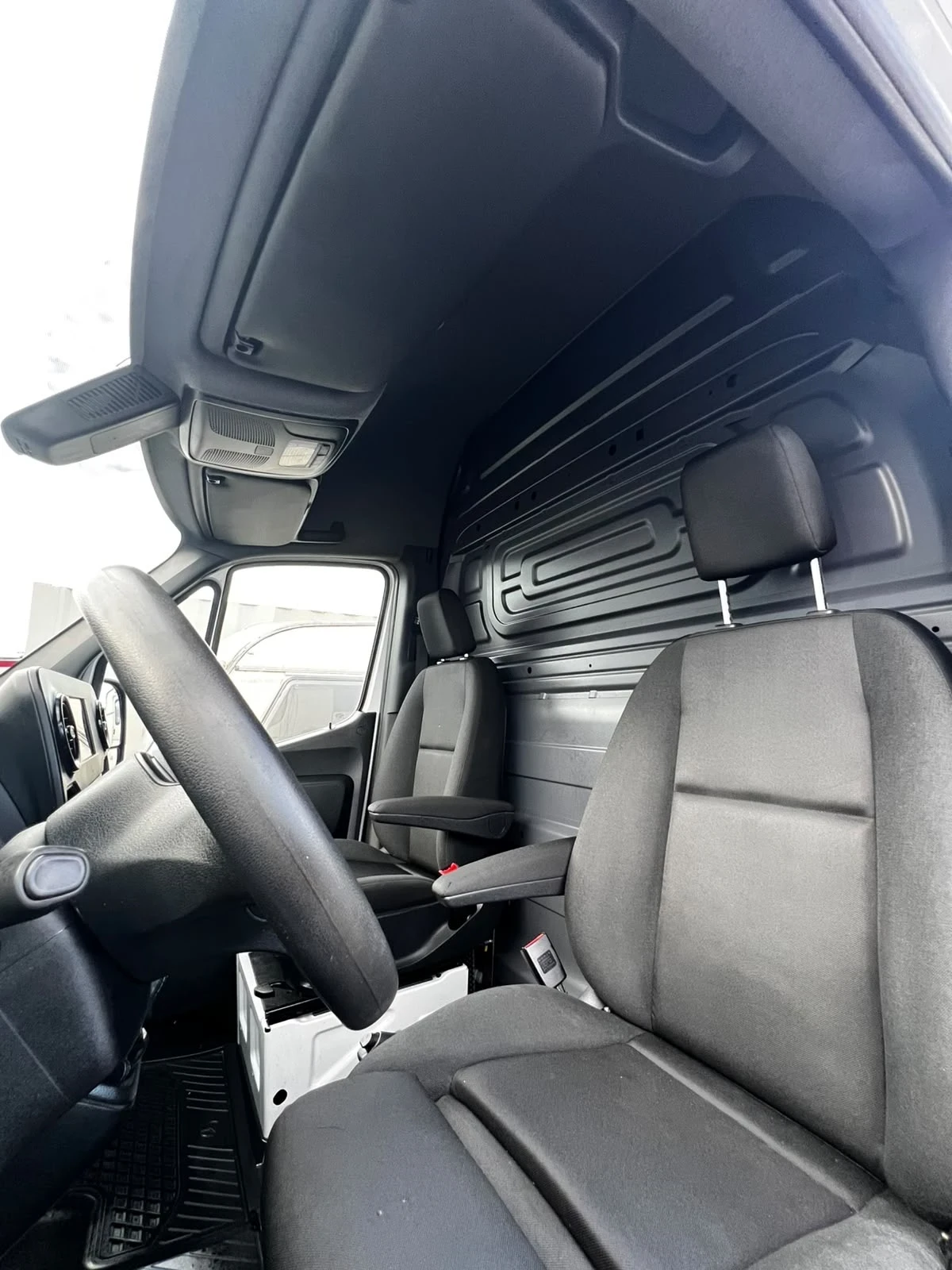 Mercedes-Benz Sprinter 317 хладилен  уникат макси, снимка 11 - Бусове и автобуси - 55580409