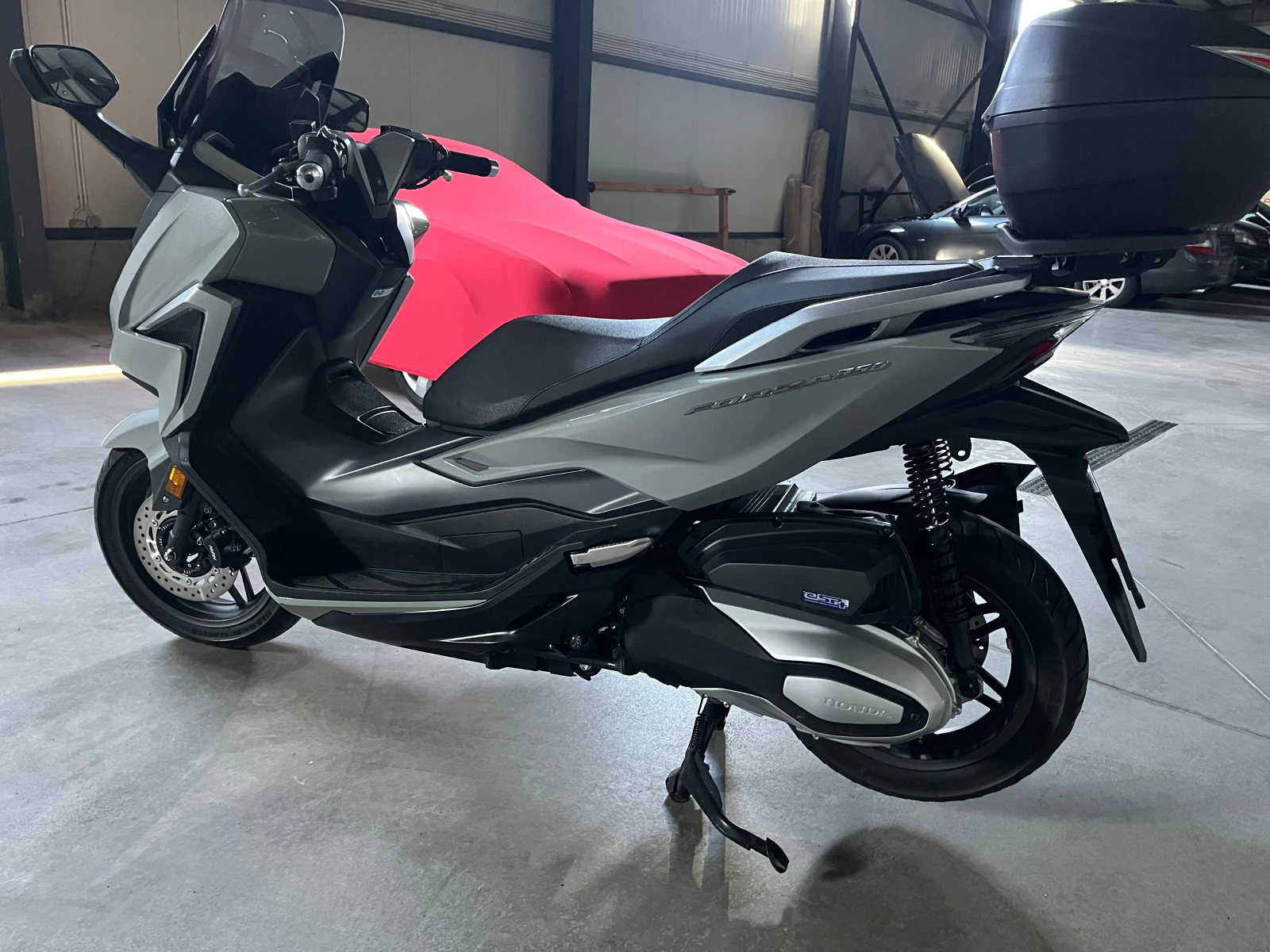 Honda Forza 350 - изображение 3