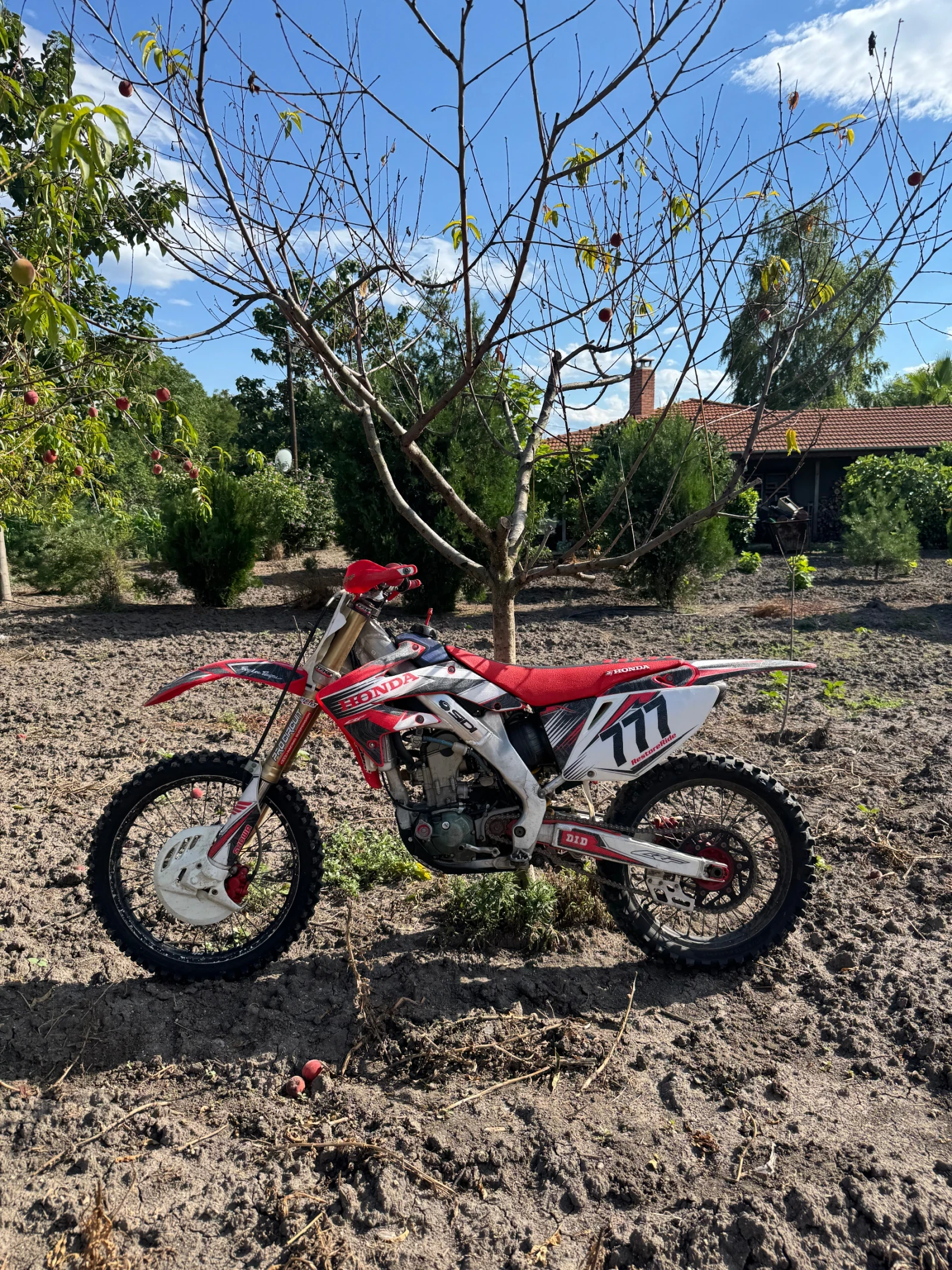 Honda Crf 250 R, снимка 5 - Мотоциклети и мототехника - 55605249