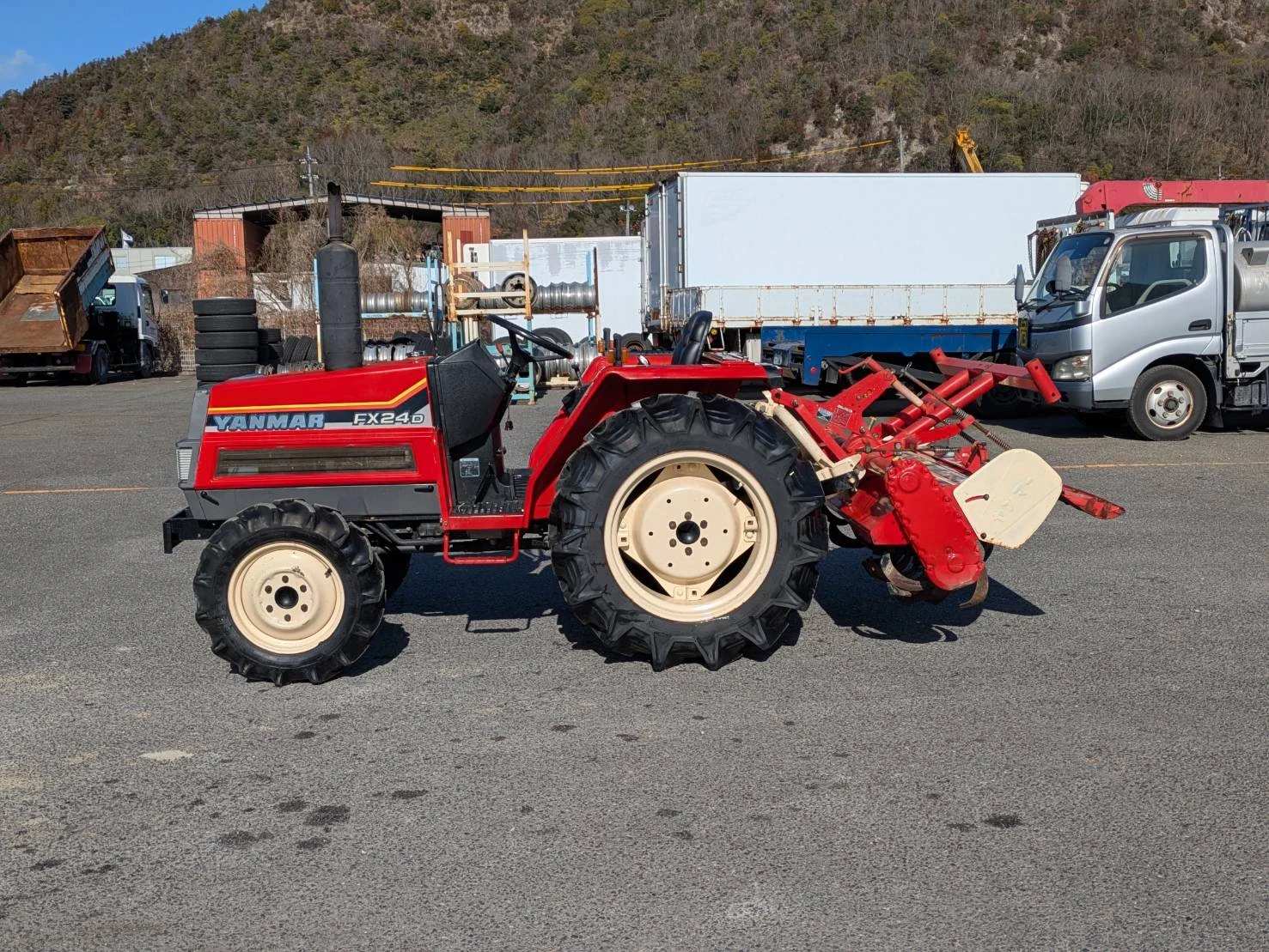 Трактор Yanmar YANMAR FX24D, снимка 2 - Селскостопанска техника - 55986978