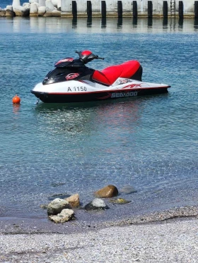 ����� �� �������� �� ���� Bombardier Sea Doo Sea Doo 215 Wake Pro