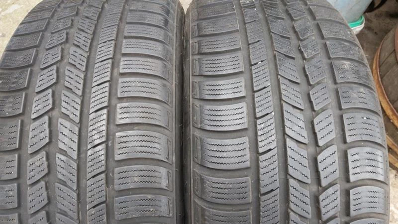 Гуми Зимни 225/50R17, снимка 3 - Гуми и джанти - 29260227