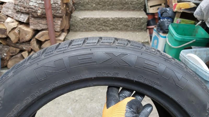 Гуми Зимни 225/50R17, снимка 5 - Гуми и джанти - 29260227