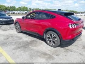 Ford Mustang Mach-E Premium AWD, снимка 3
