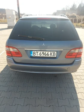 Mercedes-Benz E 320, снимка 2