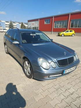 Mercedes-Benz E 320, снимка 5