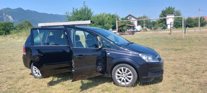 Opel Zafira, снимка 10 - Автомобили и джипове - 47208379