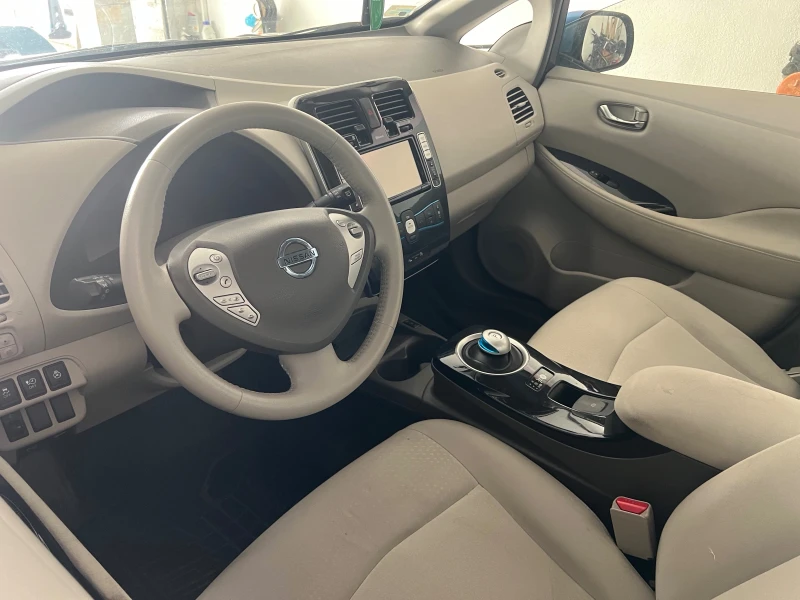 Nissan Leaf , снимка 6 - Автомобили и джипове - 47159909