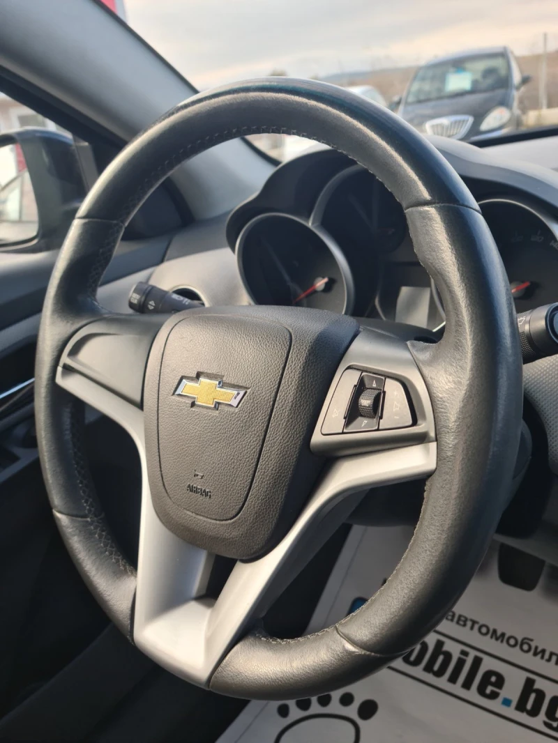 Chevrolet Cruze 1.6BENZIN, снимка 16 - Автомобили и джипове - 48000848