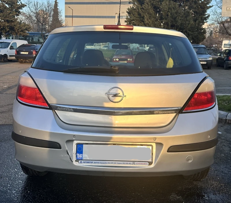 Opel Astra H, снимка 5 - Автомобили и джипове - 48522074