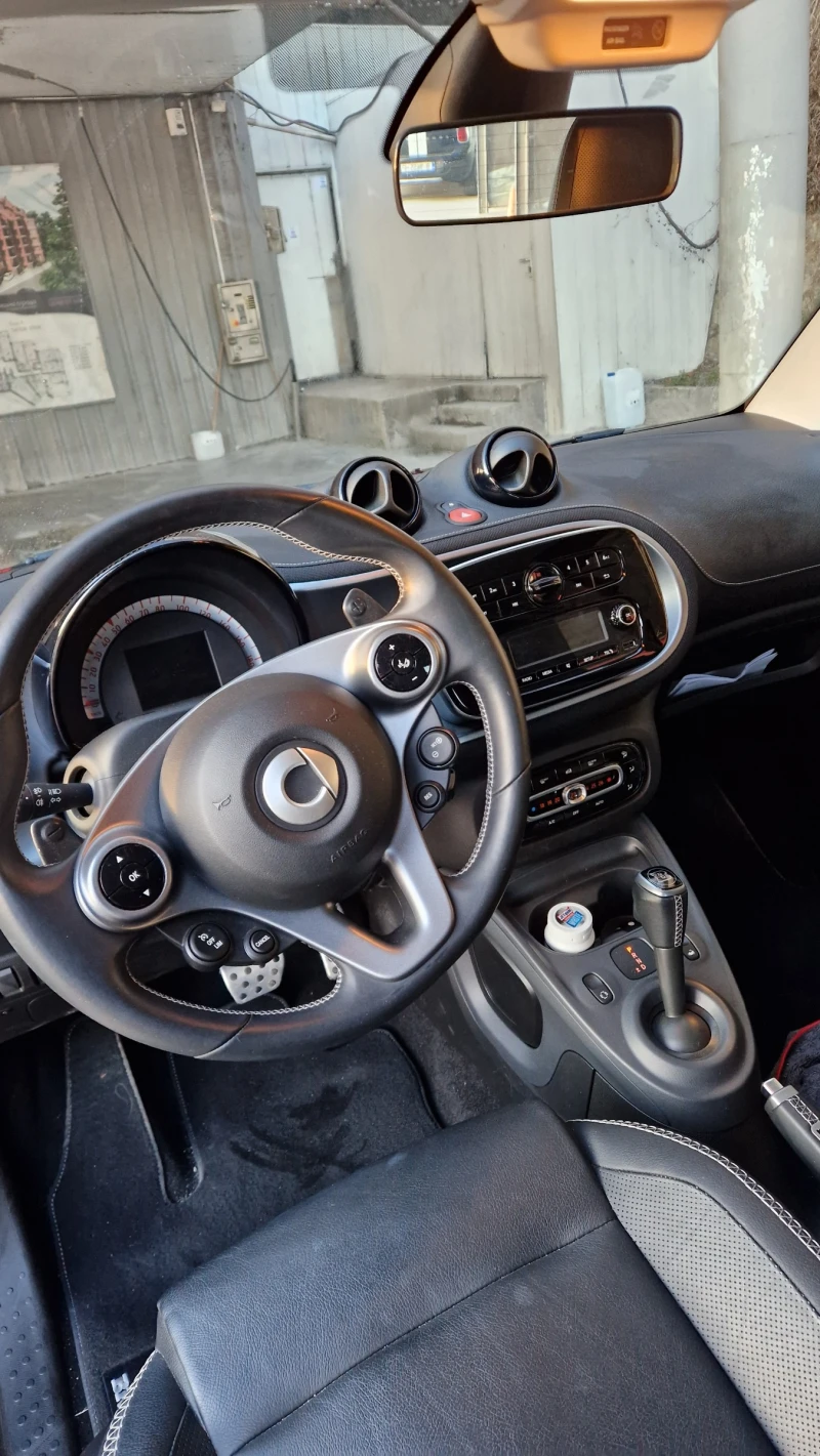 Smart Fortwo Brabus, снимка 8 - Автомобили и джипове - 48757736