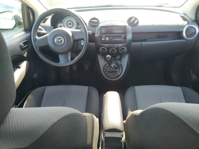 Mazda 2 13b., снимка 6 - Автомобили и джипове - 48903483