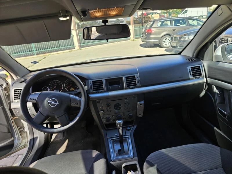 Opel Vectra С 2.2 автомат, снимка 10 - Автомобили и джипове - 48960065