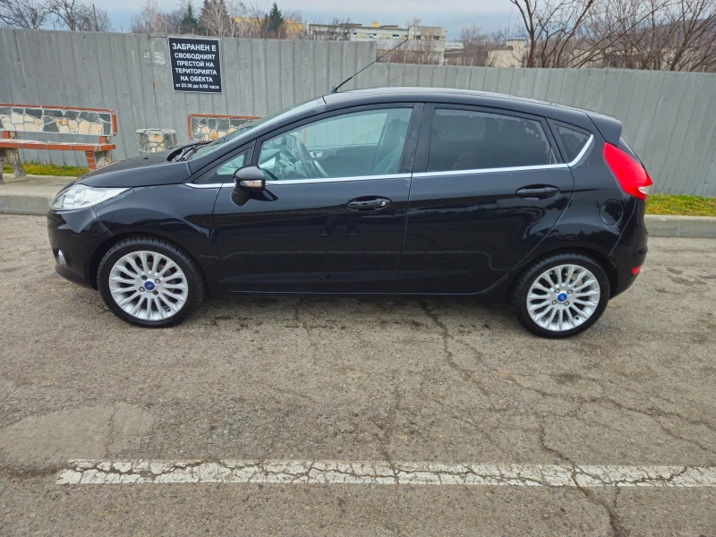 Ford Fiesta Ford Fiesta 1.6 95кс Евро 5Б Titanium пакет, снимка 3 - Автомобили и джипове - 49135274