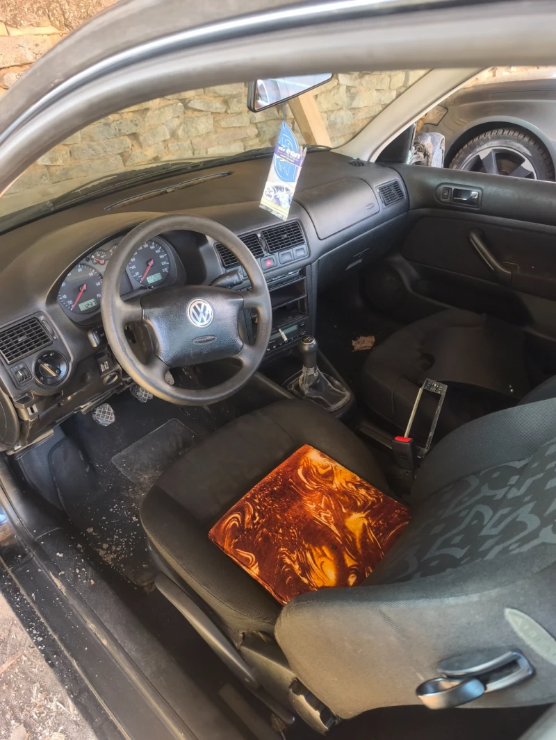 VW Golf Variant, снимка 4 - Автомобили и джипове - 52412022