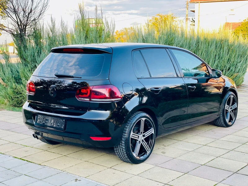 VW Golf 2.0TDI* 140* HIGHLINE* КОЖА* FULL, снимка 4 - Автомобили и джипове - 53434372