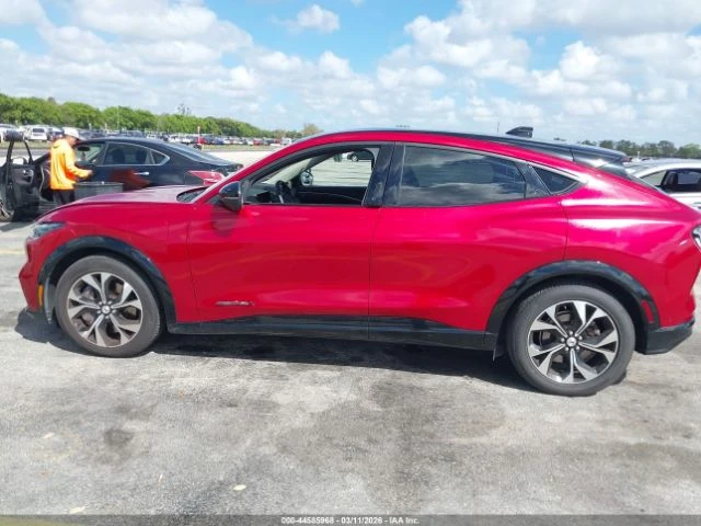 Ford Mustang Mach-E Premium AWD, снимка 8 - Автомобили и джипове - 55127035