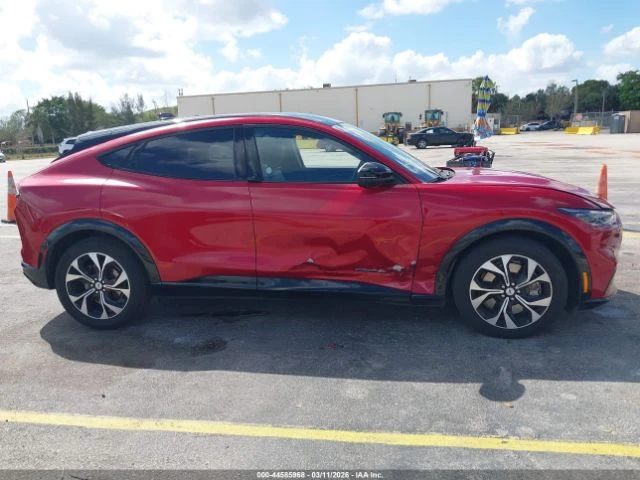 Ford Mustang Mach-E Premium AWD, снимка 7 - Автомобили и джипове - 55127035
