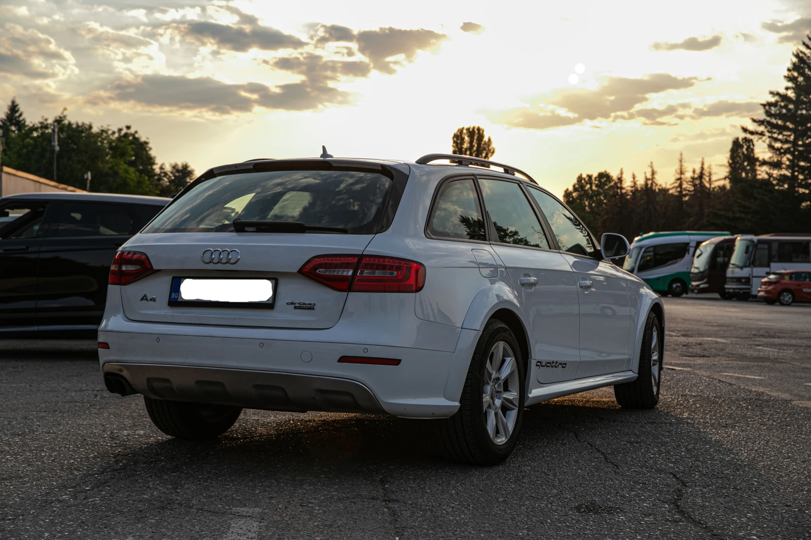 Audi A4 Allroad 2.0TDI 190к.с 4х4 АВТОМАТИК 7 предавки - изображение 3