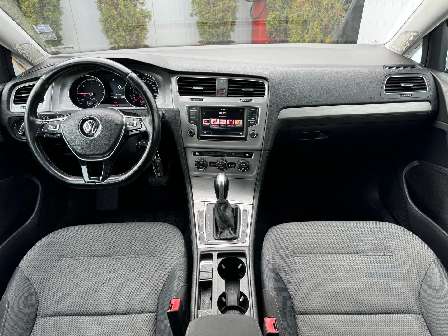 VW Golf Variant Comfortline 1.6TDI BMT - изображение 8