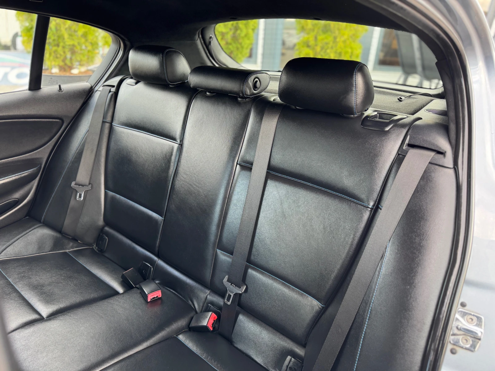 BMW 120 * ИТАЛИЯ* * FACELIFT* M-PACK* 158 ХИЛЯДИ*  - изображение 7
